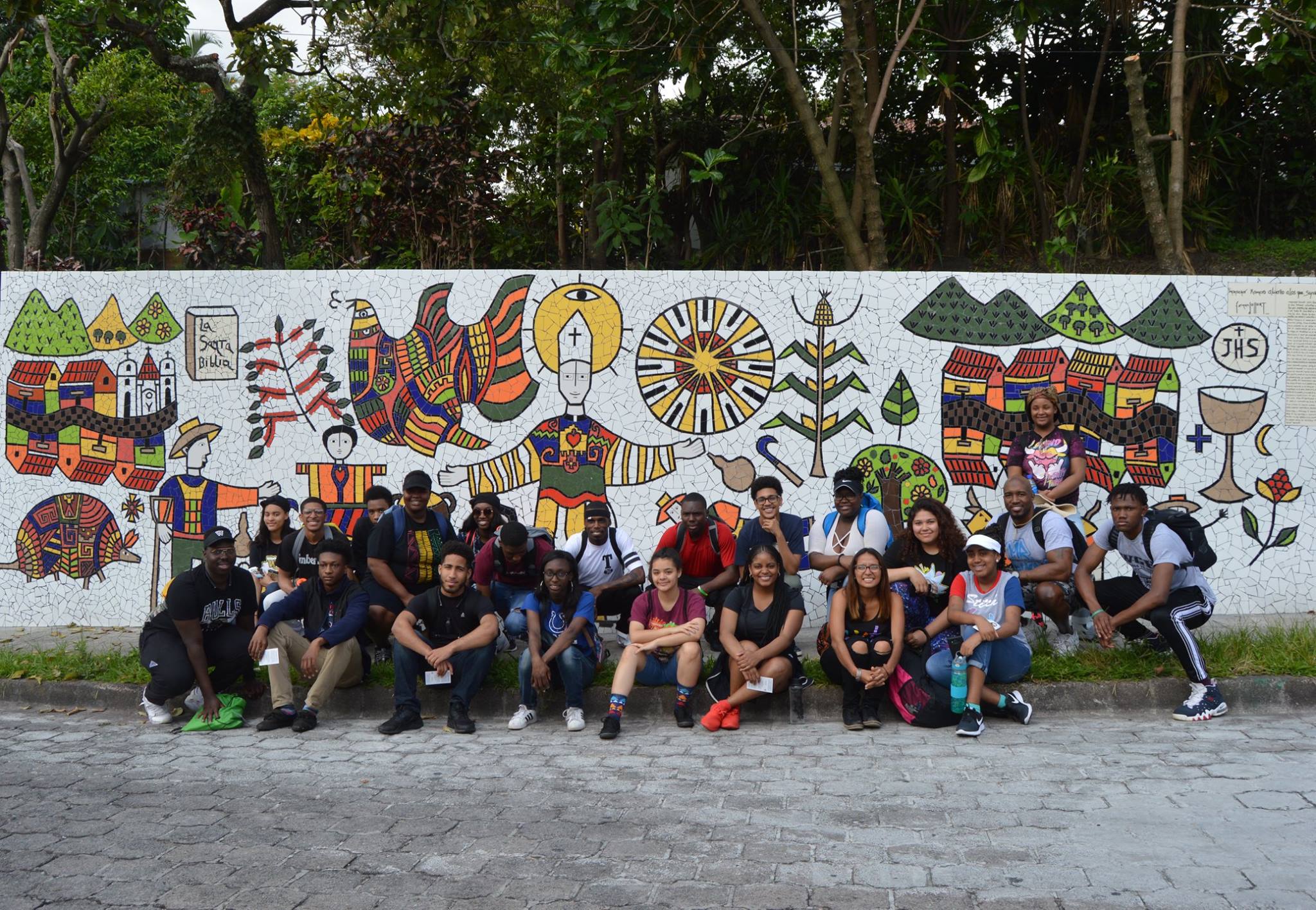 33867156_1540020222792657_6049046379366449152_n